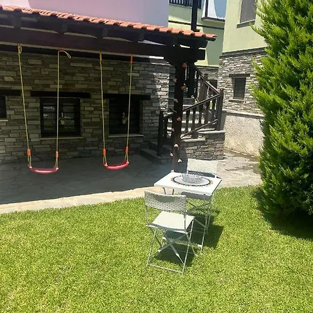 Διαμέρισμα Family In Upper Floor